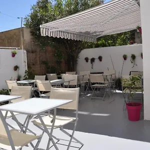 Saint George Hotel