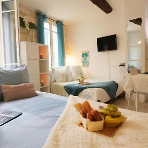 25 M2 Centre Avignon