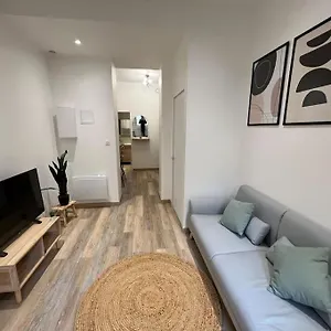 Appartement Tres Bel Neuf, Avignon