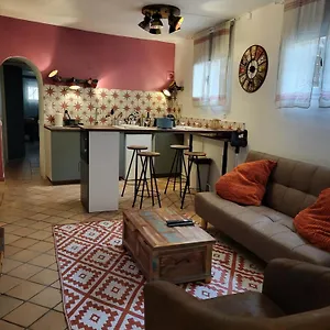 Appartement 2 Pieces Intramuros Place Pie, Avignon