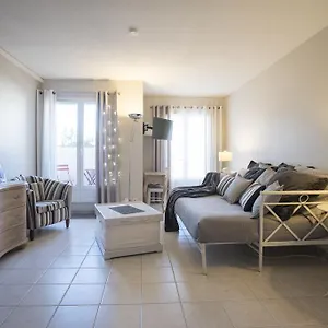Les Gemeaux Avignon
