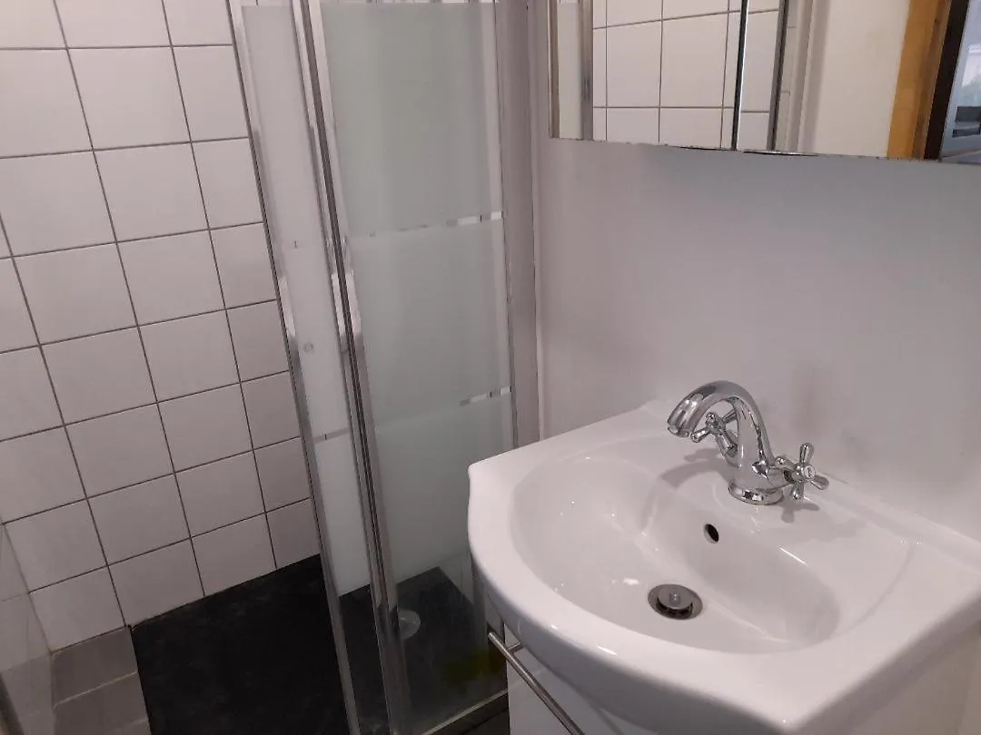 Apartment Studio Avec Une Place De Parking Avignon France